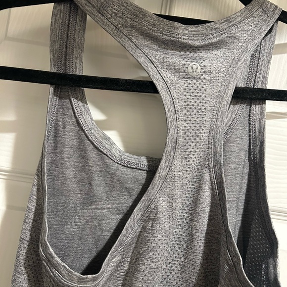 Lululemon Athletica swiftly tank - Picture 3 of 4